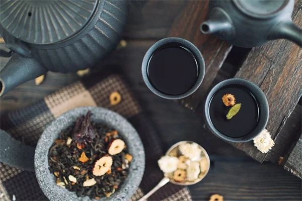 室内ミミズ堆肥の始め方：初心者でもできる簡単ステップ